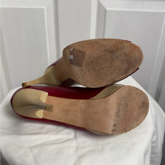 Stuart Weitzman Red Patent Peep-Toe Heels - Picture 5 of 8